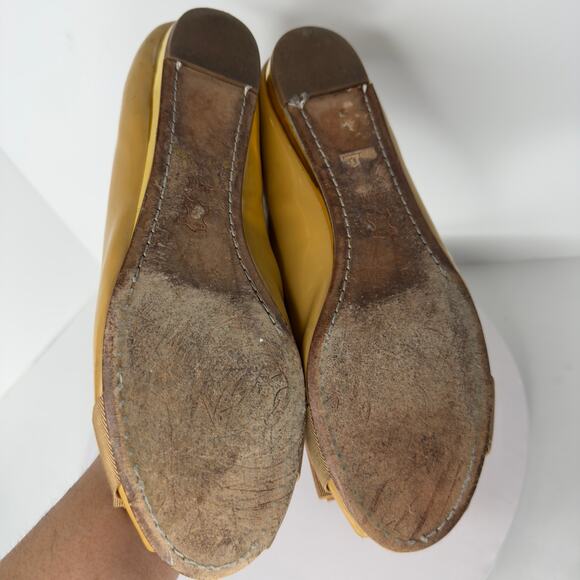 Tory Burch 9.5 Womens Trudy Open Toe Flat Shoe In Patent Tan Preppy *flaw - Picture 9 of 11